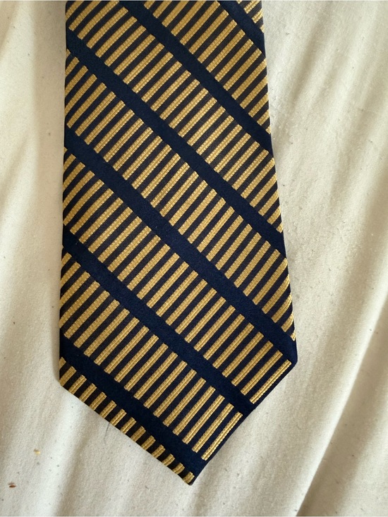 Kenson Classics Other - Vintage Kenson Classics by Citman Bros Handmade Silk Navy Gold Tie